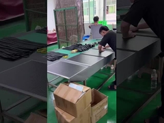 Bộ sạc năng lượng mặt trời gấp đôi với bề mặt chống nước ETFE và hiệu quả tấm pin mặt trời lên đến 23,5%