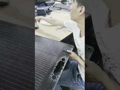 Bộ sạc năng lượng mặt trời gập Gập bộ sạc tấm pin mặt trời hiệu quả lên đến 23,5% để dễ dàng lưu trữ